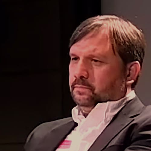 STEVEN GARAN